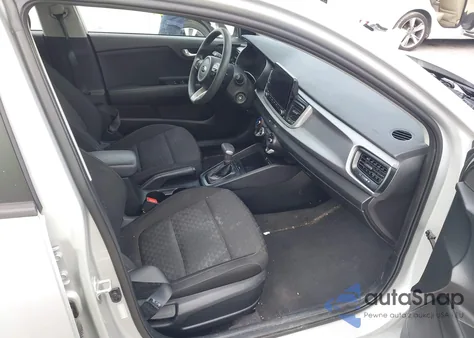 2021 Kia Rio 5-Door S z USA, uszkodzony, nr VIN 3KPA25AD8ME433267